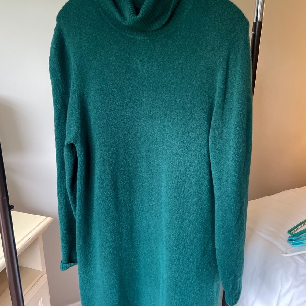 Emerald Green Turtleneck Sweater